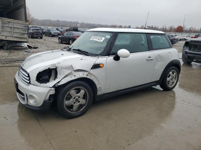 MINI COOPER 2011 with VIN WMWSU3C58BT091149 - Photo from auction