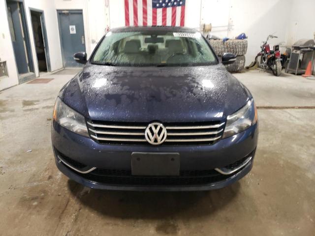 Photo 5 from auction – 2014 VOLKSWAGEN PASSAT SE with VIN 1VWBT7A30EC033777