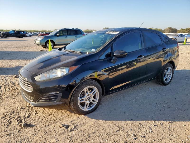 FORD FIESTA SE 2018 with VIN 3FADP4BJ9JM121446 - Photo from auction
