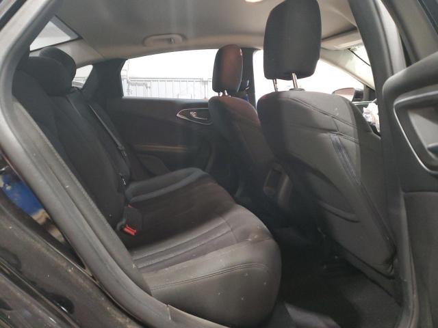 Photo 10 from auction – 2015 CHRYSLER 200 LIMITE with VIN 1C3CCCABXFN540008