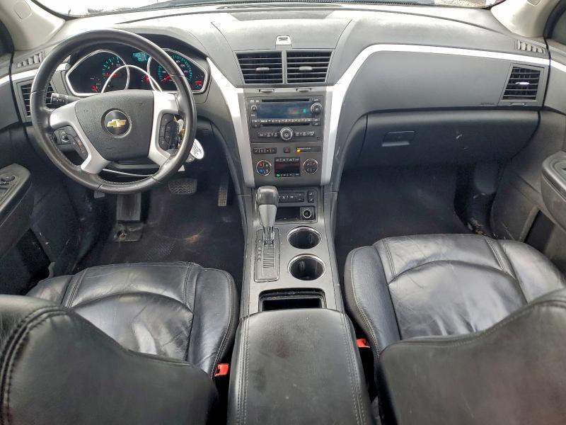 Photo 8 from auction – 2011 CHEVROLET TRAVERSE L with VIN 1GNKRJED1BJ150820