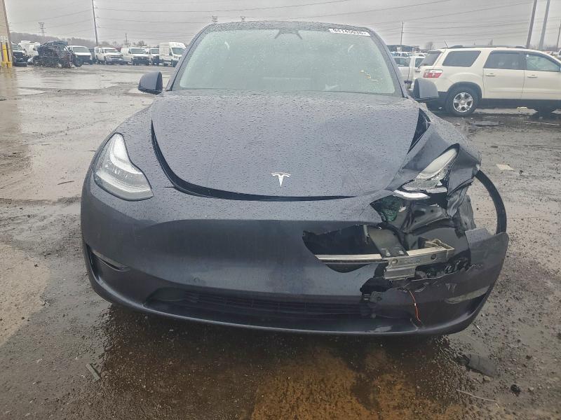 Photo 5 from auction – 2022 TESLA MODEL Y with VIN 7SAYGDEE9NA013882