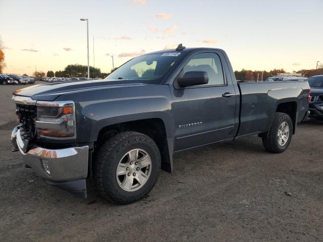 CHEVROLET SILVERADO 2018 with VIN 1GCNKREC6JZ260939 - Photo from auction