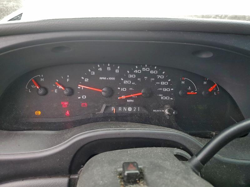 Photo 9 from auction – 2004 FORD ECONOLINE with VIN 1FTSS34LX4HA19736
