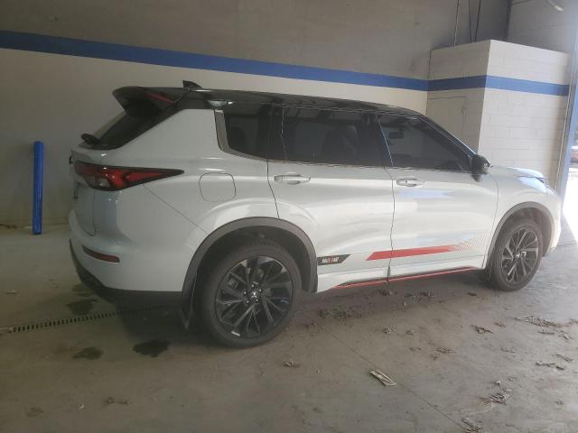 Photo 3 from auction – 2023 MITSUBISHI OUTLANDER with VIN JA4J4UA88PZ047362