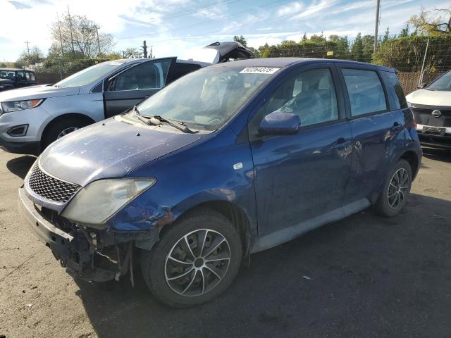 TOYOTA SCION XA 2005 with VIN JTKKT604050120631 - Photo from auction