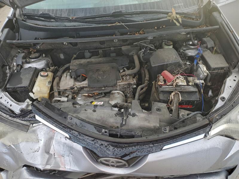 Photo 12 from auction – 2018 TOYOTA RAV4 with VIN JTMZFREV5JJ212001