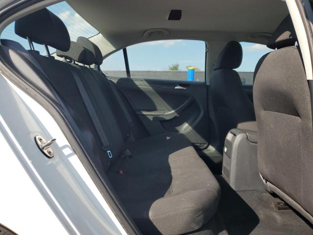 Photo 10 from auction – 2015 VOLKSWAGEN JETTA BASE with VIN 3VW2K7AJ3FM307250