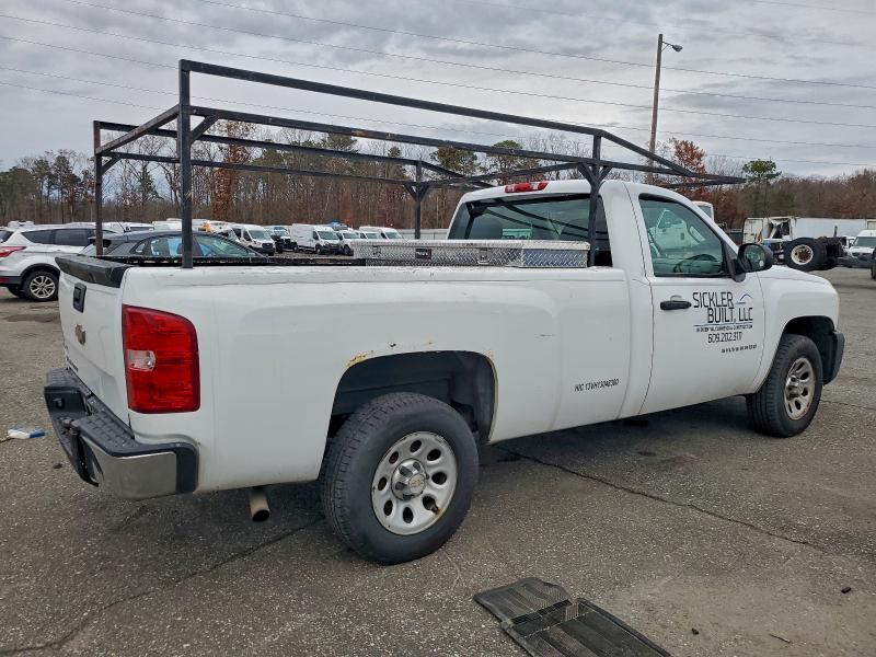 Photo 3 from auction – 2011 CHEVROLET SILVERADO with VIN 1GCNCPEX8BZ102771