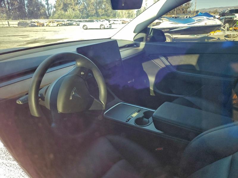 Photo 8 from auction – 2022 TESLA MODEL Y with VIN 7SAYGDEE4NF446397