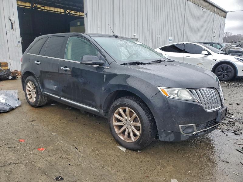 Zdjęcie 4 z aukcji – 2014 LINCOLN MKX z VIN 2LMDJ8JK9EBL19822