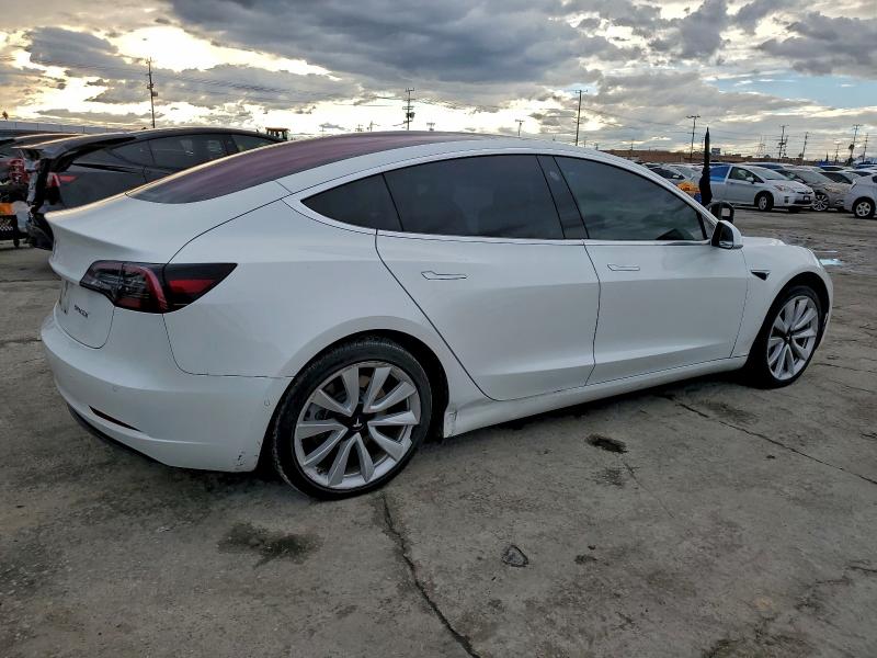Photo 3 from auction – 2018 TESLA MODEL 3 with VIN 5YJ3E1EA8JF006489