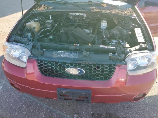 Photo 12 from auction – 2005 FORD ESCAPE LIM with VIN 1FMYU94195KB85557