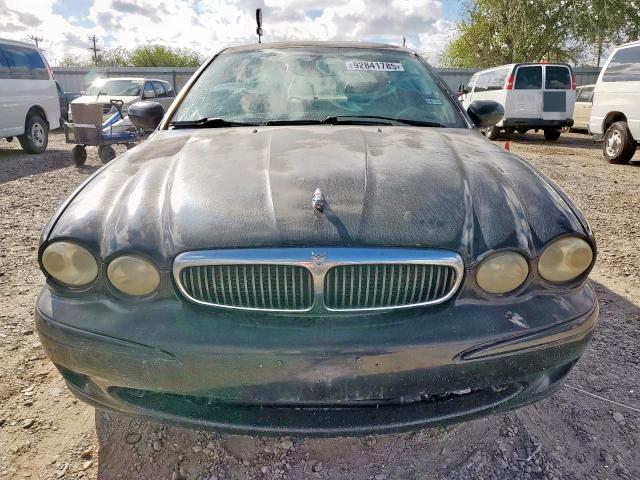 Photo 5 from auction – 2002 JAGUAR X-TYPE SPO with VIN SAJEA53C72WC13683