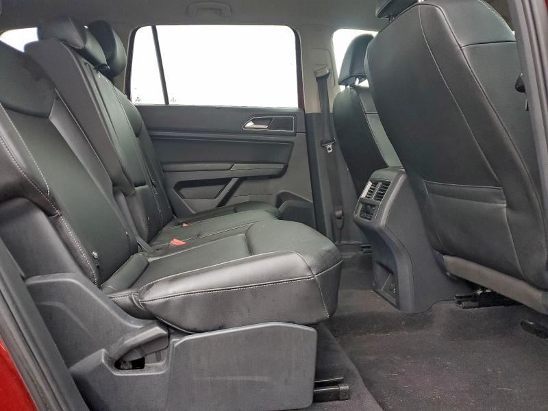 Photo 11 from auction – 2018 VOLKSWAGEN ATLAS SE with VIN 1V2LR2CA9JC548757