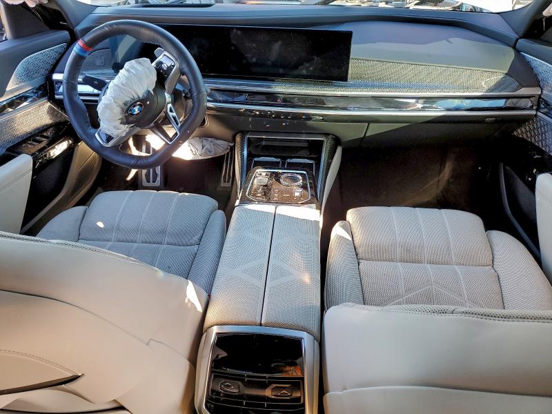 Photo 8 from auction – 2023 BMW 740 I with VIN WBA23EH02PCM52703
