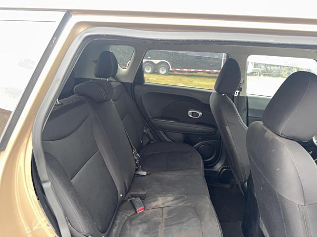 Photo 6 from auction – 2015 KIA SOUL with VIN KNDJN2A28F7138757