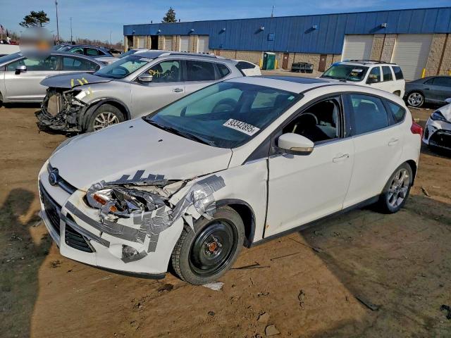 FORD FOCUS SEL 2012 с VIN 1FAHP3M28CL234374 - Фото с аукциона