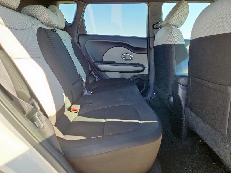 Photo 11 from auction – 2014 KIA SOUL with VIN KNDJN2A22E7068185