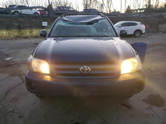 Photo 5 from auction – 2005 TOYOTA HIGHLANDER with VIN JTEDP21A550090961