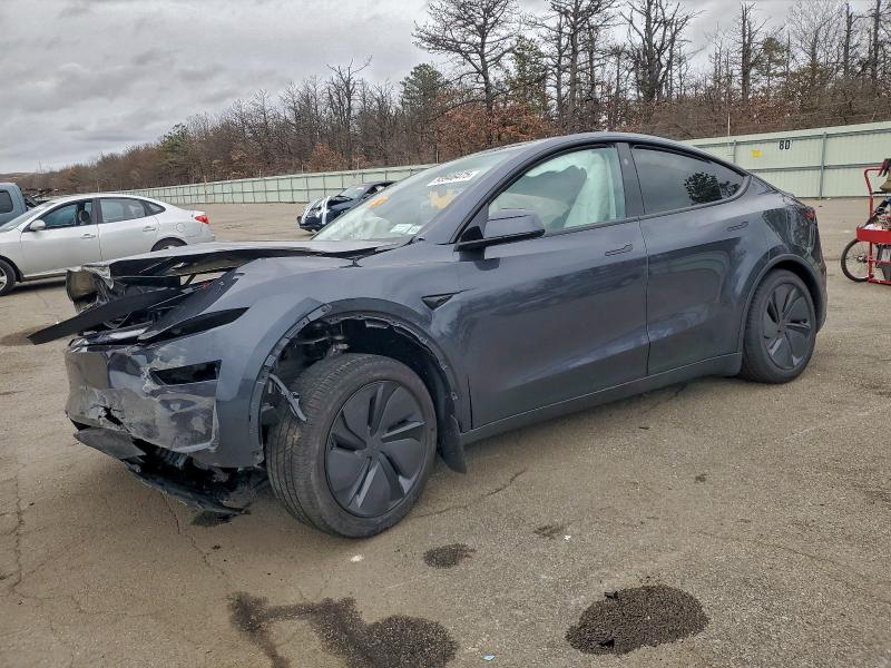 TESLA MODEL Y 2026 with VIN 7SAYGDED1TA436539 - Photo from auction
