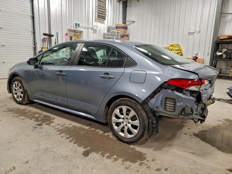 Фото 2 с аукциона – 2022 TOYOTA COROLLA с VIN 5YFBPMBE4NP299994