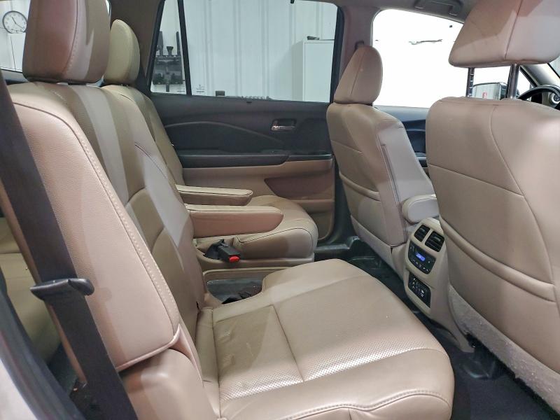 Photo 11 from auction – 2018 HONDA PILOT ELIT with VIN 5FNYF6H01JB030135