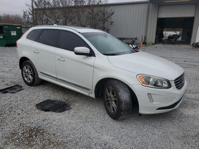 Photo 4 from auction – 2016 VOLVO XC60 T5 PR with VIN YV440MDK9G2902503