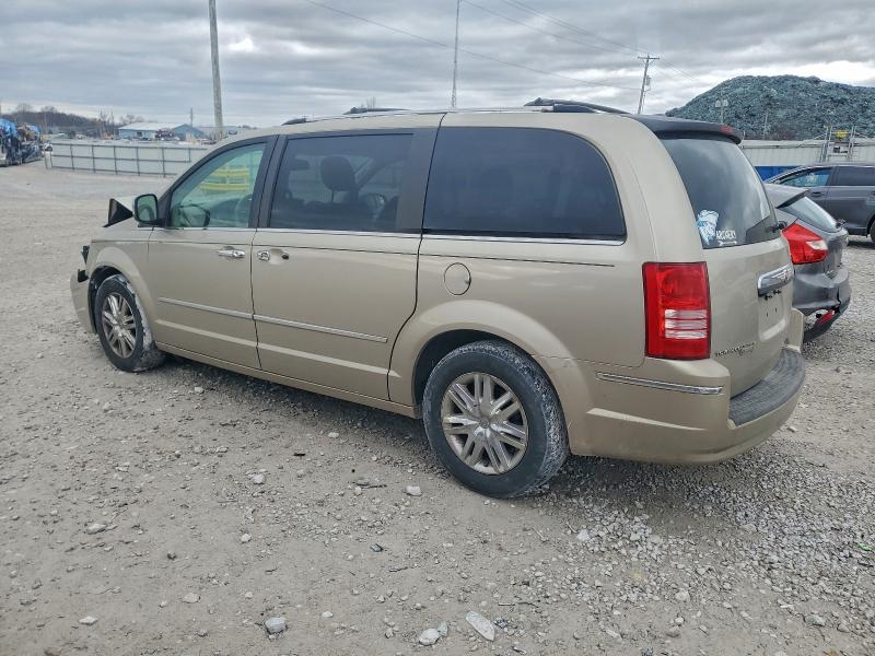 Photo 2 from auction – 2008 CHRYSLER TOWN & COU with VIN 2A8HR64X68R723302
