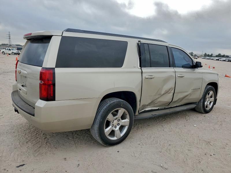 Photo 3 from auction – 2015 CHEVROLET SUBURBAN C with VIN 1GNSCJKC9FR244836
