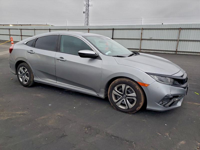 Photo 4 from auction – 2019 HONDA CIVIC LX with VIN 2HGFC2F61KH583820