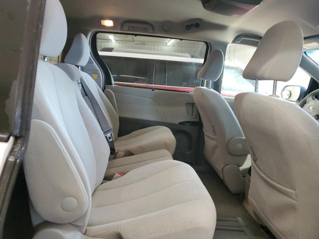 Photo 11 from auction – 2012 TOYOTA SIENNA LE with VIN 5TDKK3DC3CS252867