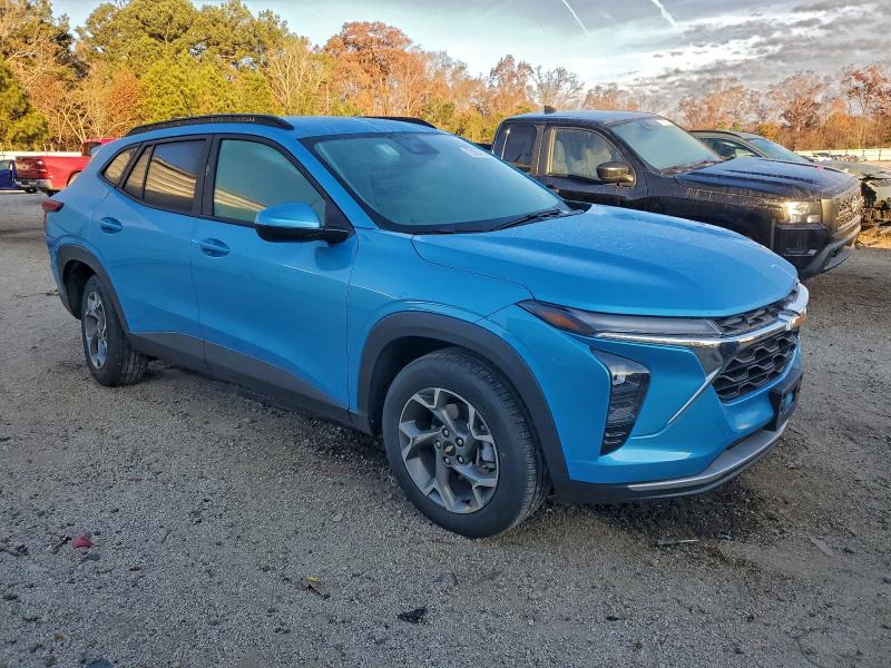 Photo 4 from auction – 2025 CHEVROLET TRAX 1LT with VIN KL77LHEP2SC173401
