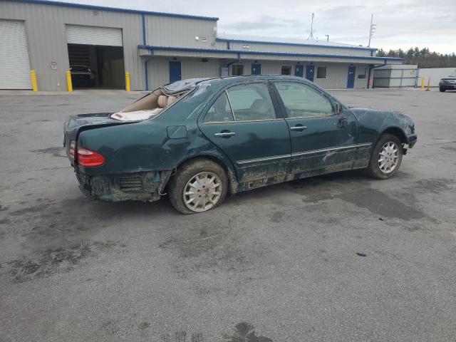 Photo 3 from auction – 2000 MERCEDES-BENZ E 320 with VIN WDBJF65J7YB069919