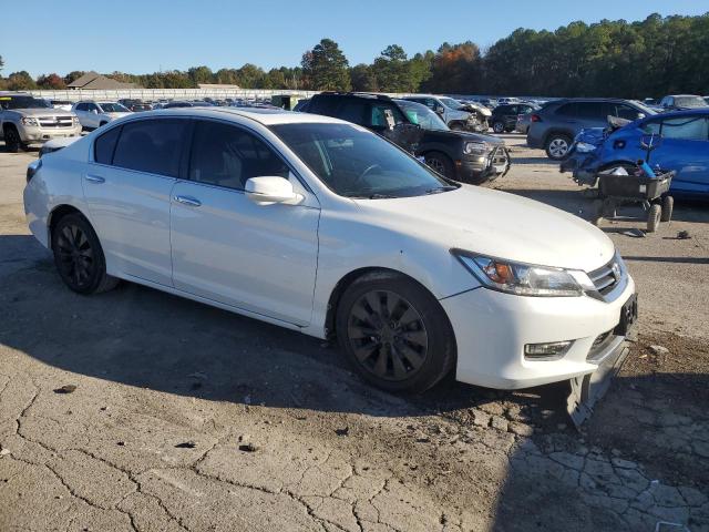 Photo 4 from auction – 2014 HONDA ACCORD EX with VIN 1HGCR2F75EA016183