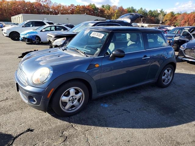 MINI COOPER 2010 with VIN WMWMF3C5XATZ66362 - Photo from auction