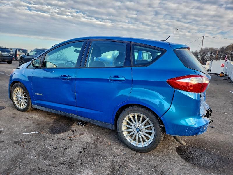 Photo 2 from auction – 2013 FORD C-MAX SE with VIN 1FADP5AU9DL506447