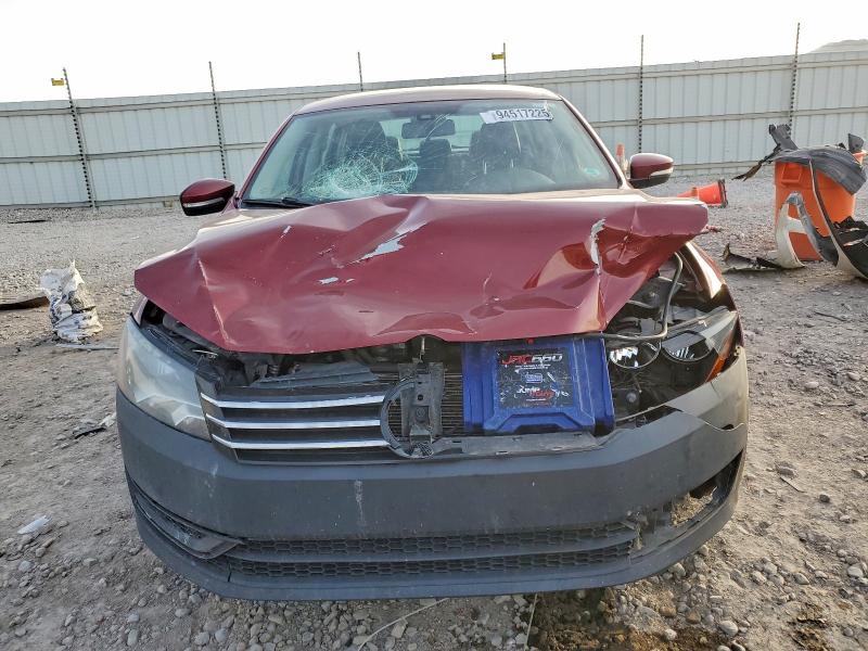 Photo 5 from auction – 2015 VOLKSWAGEN PASSAT S with VIN 1VWAT7A35FC039068
