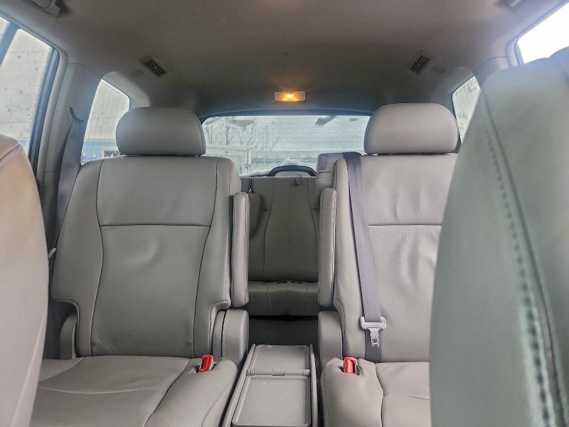 Photo 10 from auction – 2010 TOYOTA HIGHLANDER with VIN 5TDDK3EH5AS022506