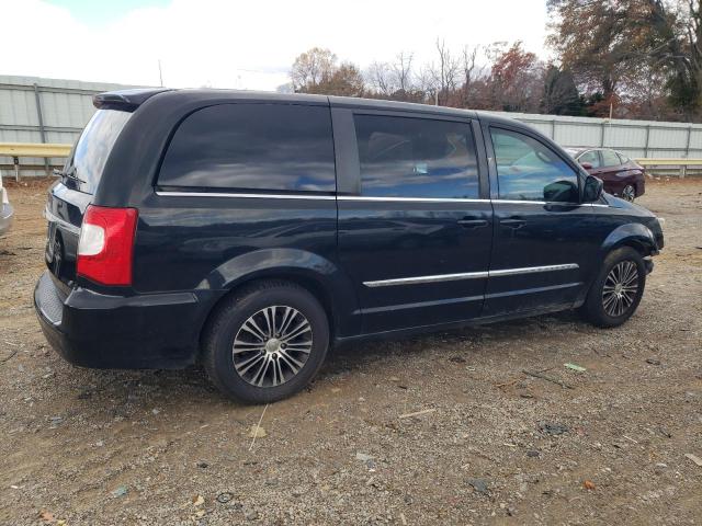 Photo 3 from auction – 2014 CHRYSLER TOWN&COUNT with VIN 2C4RC1HG5ER109119
