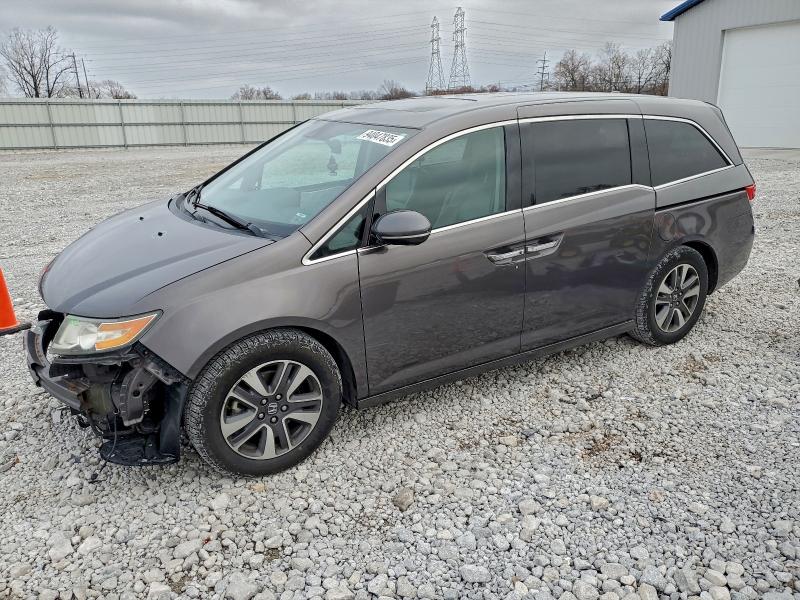 HONDA ODYSSEY TO 2015 with VIN 5FNRL5H94FB103558 - Photo from auction