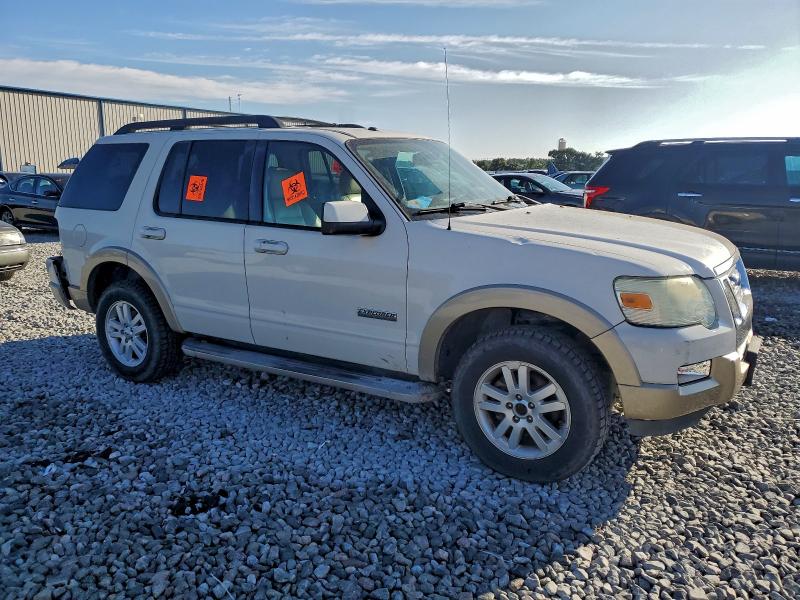 Photo 4 from auction – 2008 FORD EXPLORER E with VIN 1FMEU64E58UA68636
