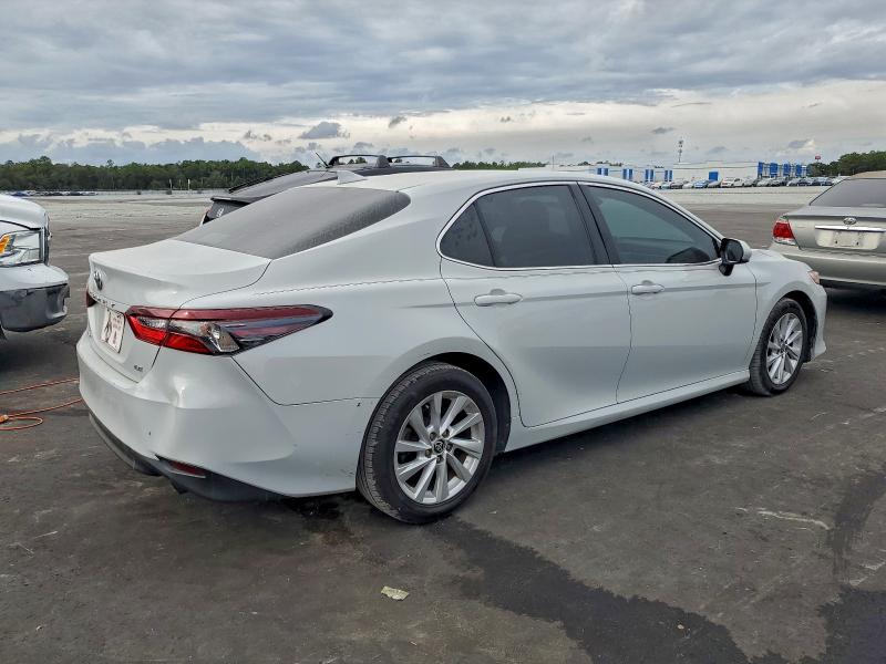 Photo 3 from auction – 2023 TOYOTA CAMRY LE with VIN 4T1C11AK2PU092534
