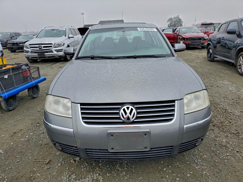 Photo 5 from auction – 2004 VOLKSWAGEN PASSAT with VIN WVWRH63B84P057253