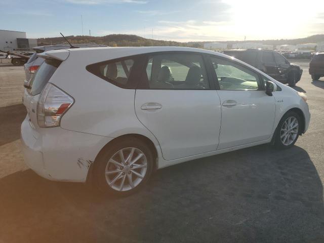 Photo 3 from auction – 2012 TOYOTA PRIUS V with VIN JTDZN3EU6C3107689