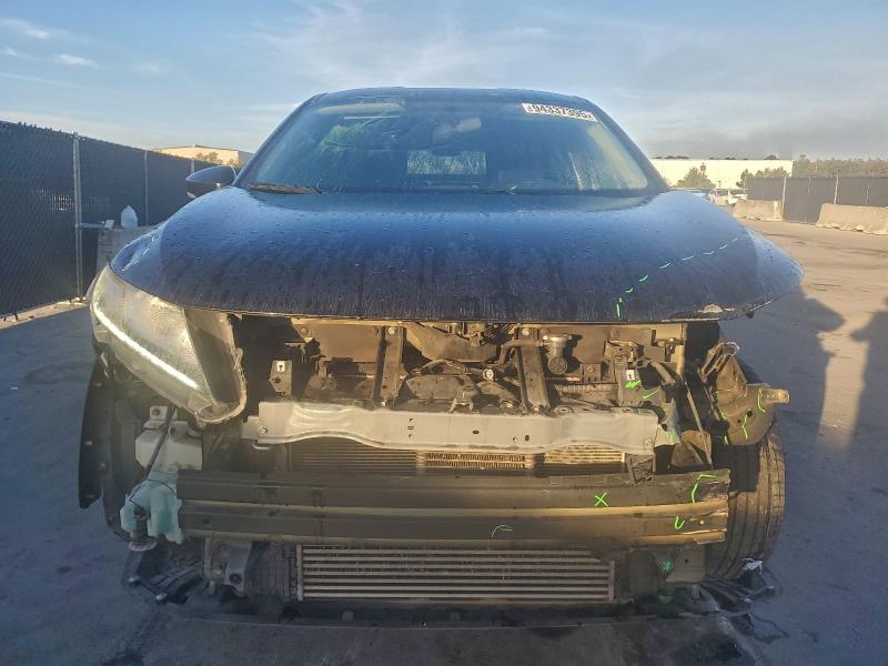 Photo 5 from auction – 2018 MITSUBISHI ECLIPSE CR with VIN JA4AT3AA9JZ067028