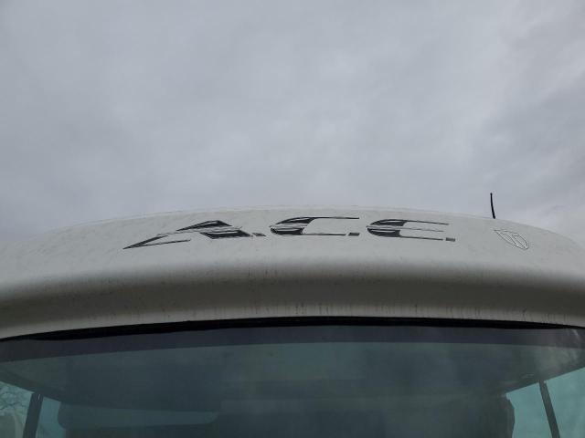 Photo 9 from auction – 2013 FORD F53 with VIN 1F64F5DY1C0A04403
