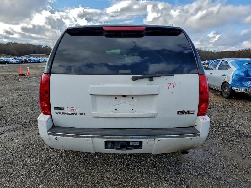 Photo 6 from auction – 2010 GMC YUKON XL D with VIN 1GKUKMEF6AR136733
