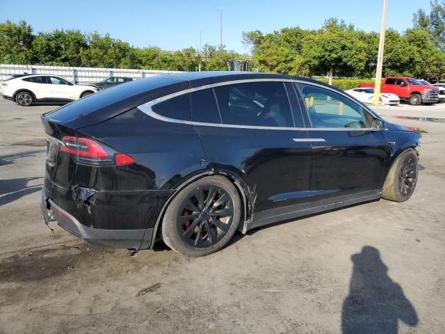 Photo 3 from auction – 2019 TESLA MODEL X with VIN 5YJXCDE43KF186128