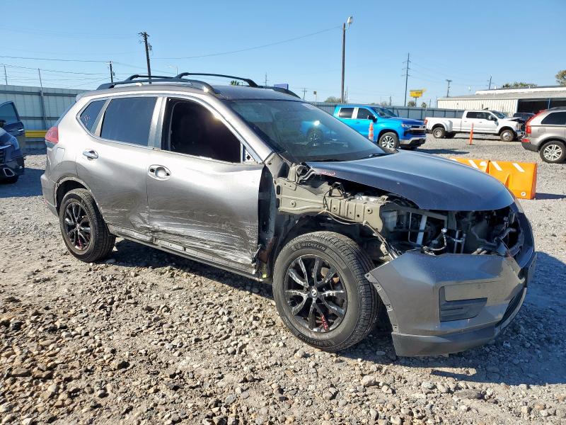 Photo 4 from auction – 2018 NISSAN ROGUE S with VIN 5N1AT2MT4JC784948